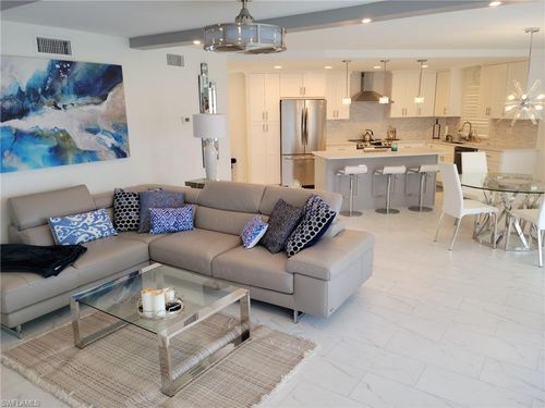 101-15091 Bagpipe Way, FORT MYERS, FL, 33912-4053 | Card Image