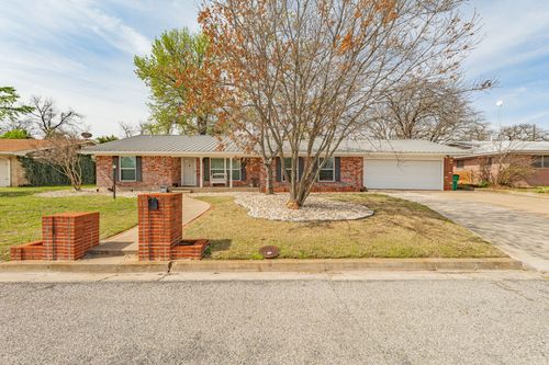 1380 N Rose Dr, Stephenville, TX, 76401-2326 | Card Image