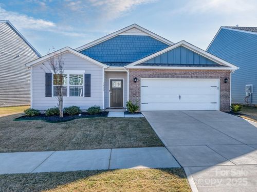 1843 Vanderlyn St, Monroe, NC, 28112-9633 | Card Image