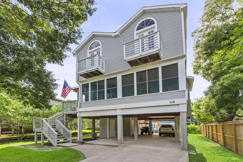 718 Pine Rd, Clear Lake Shores, TX, 77565-2417 | Card Image