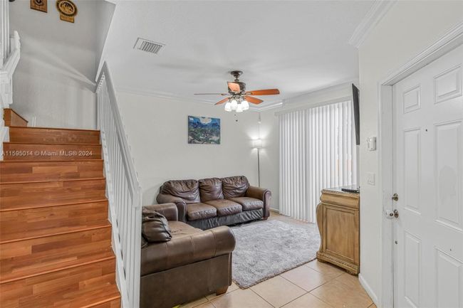 909-9 - 2712 Sw 120th Ter, Townhouse with 3 bedrooms, 2 bathrooms and null parking in Miramar FL | Image 10