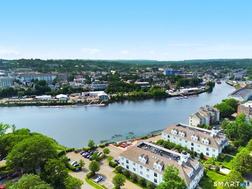 apt-a301-142 East Ave, Norwalk, CT, 06851-5749 | Card Image