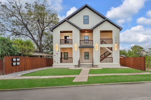 102-110 Webb, San Antonio, TX, 78223-1081 | Card Image