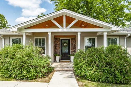 110 Brookhaven Dr, Gallatin, TN, 37066-5602 | Card Image
