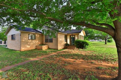 5550 Us Highway 277 S, House other with 3 bedrooms, 2 bathrooms and null parking in Abilene TX | Image 2