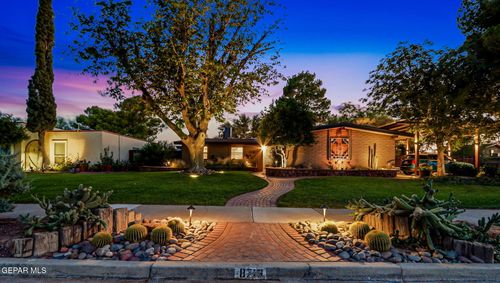 8713 Lakehurst Rd, El Paso, TX, 79912-1317 | Card Image