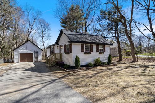 555 Brook Street, Westbrook, ME, 04092 | Card Image