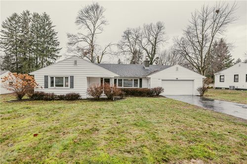 103 Washington Rd, Pittsford, NY, 14534-1423 | Card Image