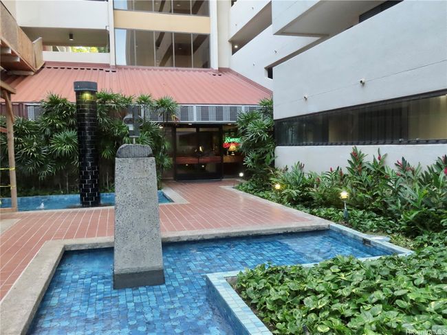 Water featured entrance | Image 18