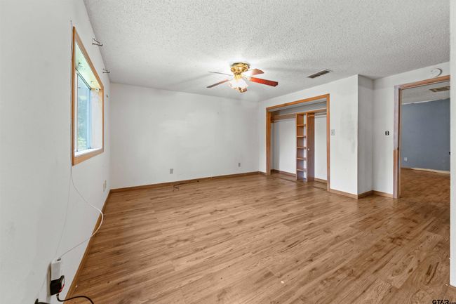 709 E Magnolia St, House other with 3 bedrooms, 2 bathrooms and null parking in Troup TX | Image 23