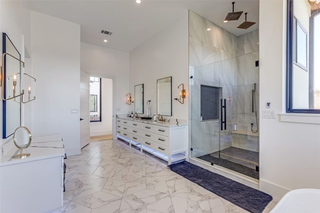 116 Mesones, House other with 5 bedrooms, 6 bathrooms and 6 parking in Florence TX | Image 23