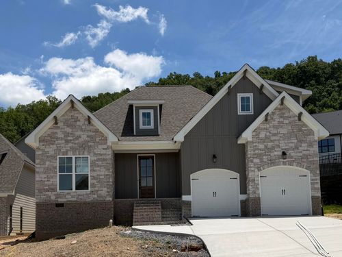 9888 Trestle Cir, Ooltewah, TN, 37363-1451 | Card Image