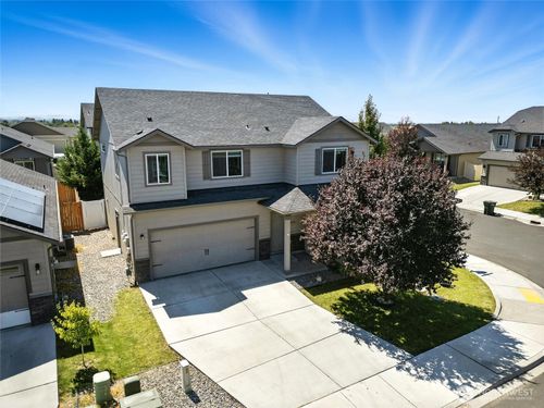 1379 Sw Virginia St, College Place, WA, 99324-8000 | Card Image