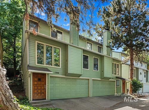 1744 W Wood Bridge Ln, Boise, ID, 83706-3171 | Card Image