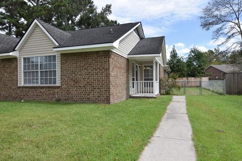9513 Raven Dr, Ladson, SC, 29456-4924 | Card Image