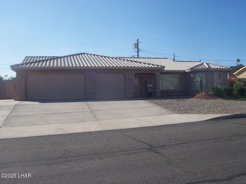 3575 Bluecrest Dr, Lake Havasu City, AZ, 86406-7226 | Card Image