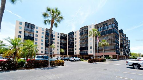 apt-818-2901 26th St W, BRADENTON, FL, 34205-3772 | Card Image