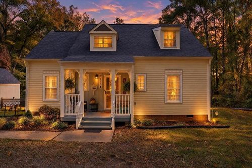 1055 Carter Ln, Halifax, VA, 24558-3150 | Card Image