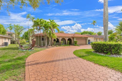 1440 Nw 207th St, Miami Gardens, FL, 33169-2333 | Card Image