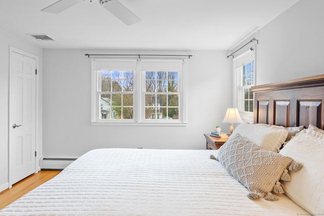 494 Broad St, House other with 4 bedrooms, 3 bathrooms and null parking in Windsor CT | Image 16