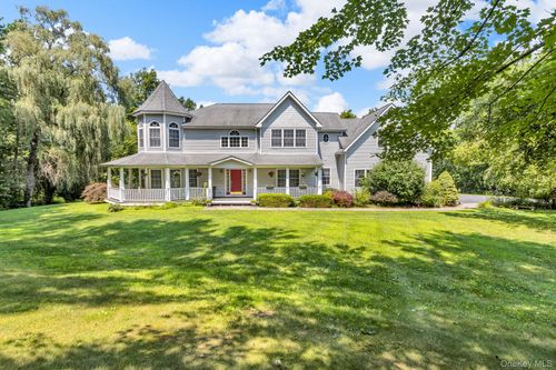 42 Amandas Way, Lagrangeville, NY, 12540-5546 | Card Image