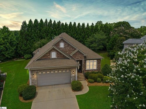 207 Hunters Ct, Greenville, SC, 29617-6126 | Card Image