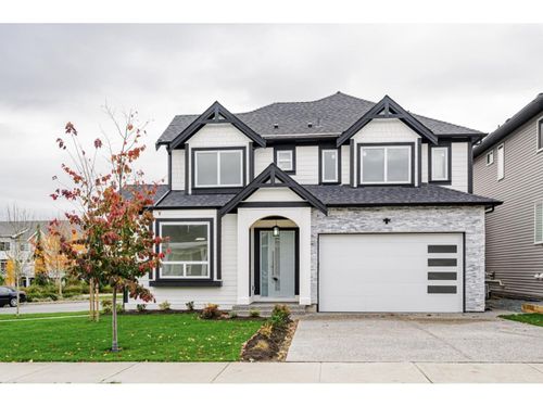 21070 76a Ave, Langley, BC, V2Y0L1 | Card Image