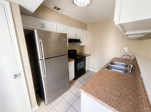 2962 Antares Cir, Garland, TX, 75044-6224 | Card Image