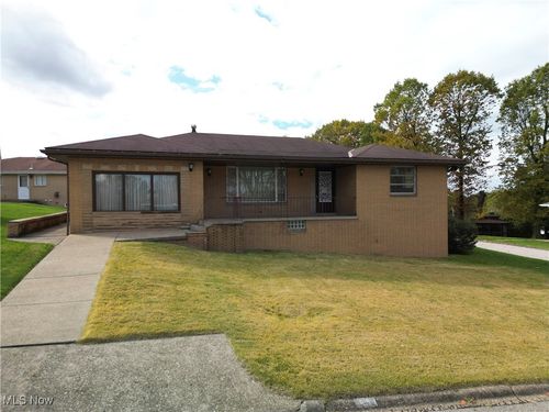 163 N 15th St, Weirton, WV, 26062-2504 | Card Image