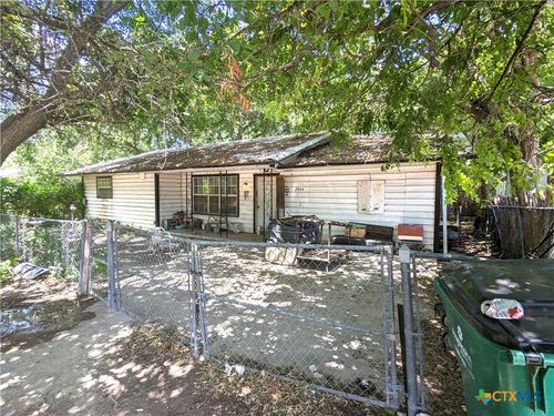 unit-a-204 W Cedar St, Lometa, TX, 76853-2052 | Card Image