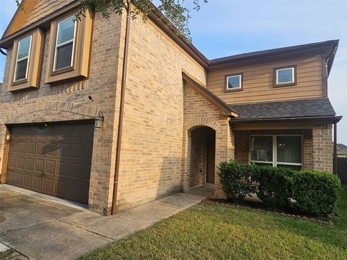9938 Swallow Drive, Conroe, TX, 77385 | Card Image