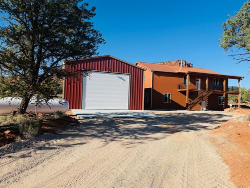 8835 E Serenity Rd, Kanab, UT, 84741-1264 | Card Image
