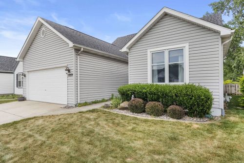 1059 Vanderburgh St, Valparaiso, IN, 46385 | Card Image