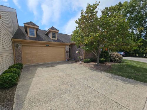510 E Moss Creek Dr, Bloomington, IN, 47401-4389 | Card Image
