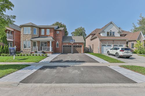112 Herrema Blvd, Uxbridge, ON, L9P1X6 | Card Image