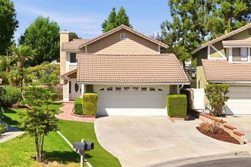 825 Gutmann Ln, Placentia, CA, 92870-4253 | Card Image