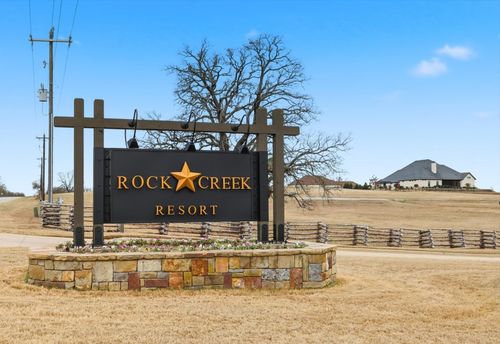 136 Leo Palace Ln, Gordonville, TX, 76245 | Card Image