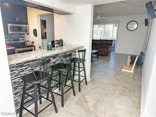 7-203-10772 La Placida Dr, Coral Springs, FL, 33065-3796 | Card Image