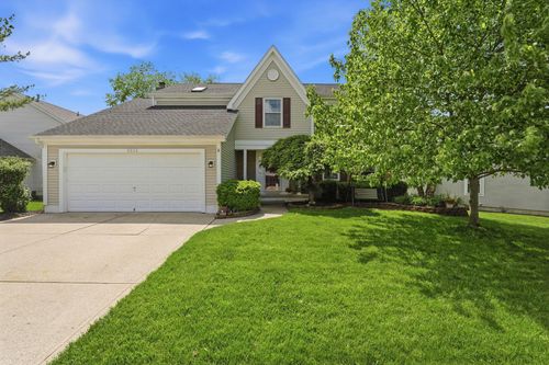 5233 Nightshadow Dr, Westerville, OH, 43081-7825 | Card Image