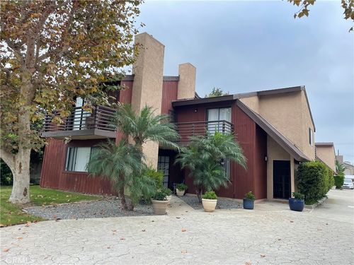 A-1 N Orange Avenue, Costa Mesa, CA, 92627 | Card Image