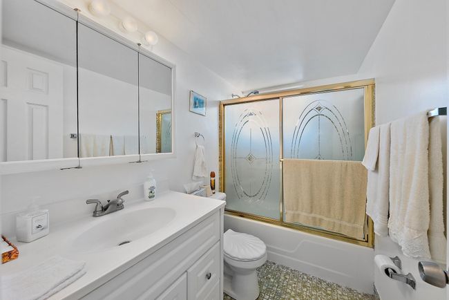 APT-215 - 225 Bonnie Blvd, Condo with 1 bedrooms, 2 bathrooms and null parking in Palm Springs FL | Image 11