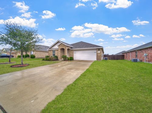 2812 Englenook Dr, Seagoville, TX, 75159-4014 | Card Image