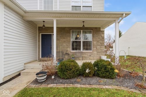 1523 Tuscany Dr, Greenwood, IN, 46143-6454 | Card Image