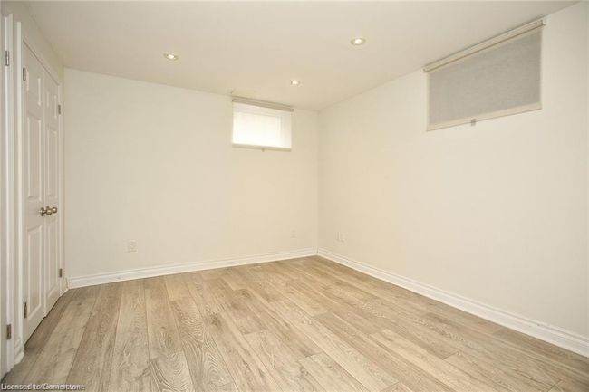 15 First St, House other with 4 bedrooms, 2 bathrooms and 5 parking in Waterdown ON | Image 24