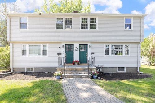 11-11 Turner Ter, Newton, MA, 02460 | Card Image