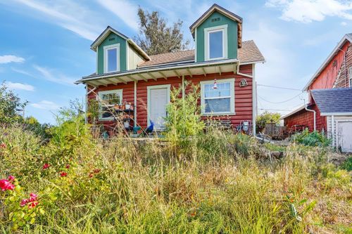 1181 Bush Ave, Vallejo, CA, 94591-8003 | Card Image