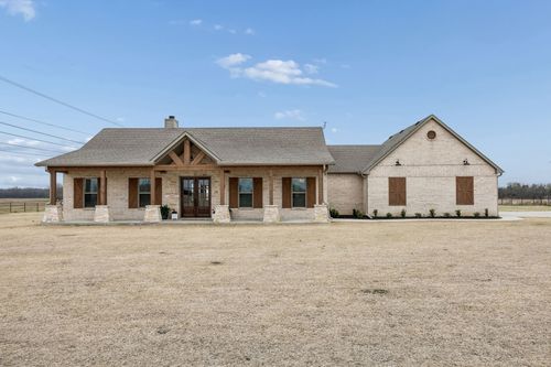 20450 County Road 637, Nevada, TX, 75173-7233 | Card Image