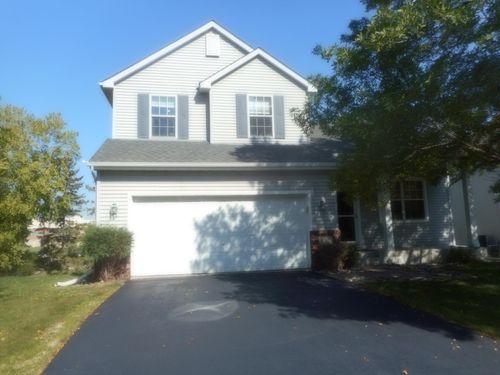 4915 Olive Ln N, Plymouth, MN, 55446-2881 | Card Image