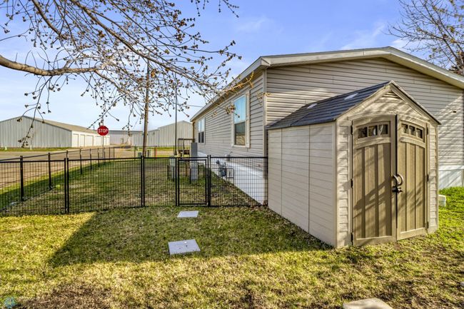 Backyard1_1.JPG | Image 31