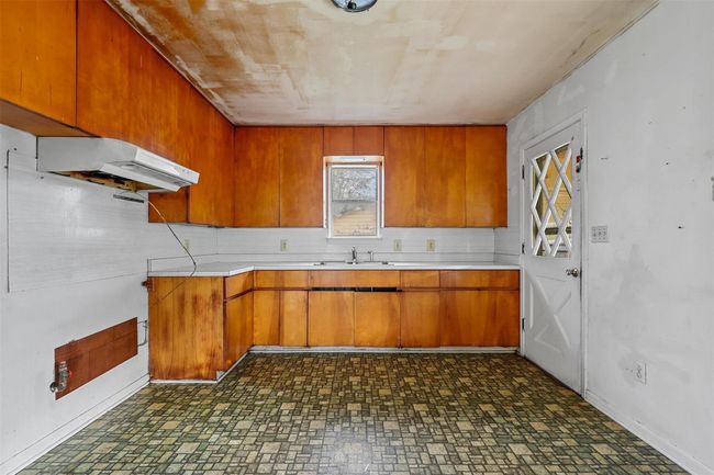 121 County Road 1424, House other with 2 bedrooms, 1 bathrooms and null parking in Morgan TX | Image 10